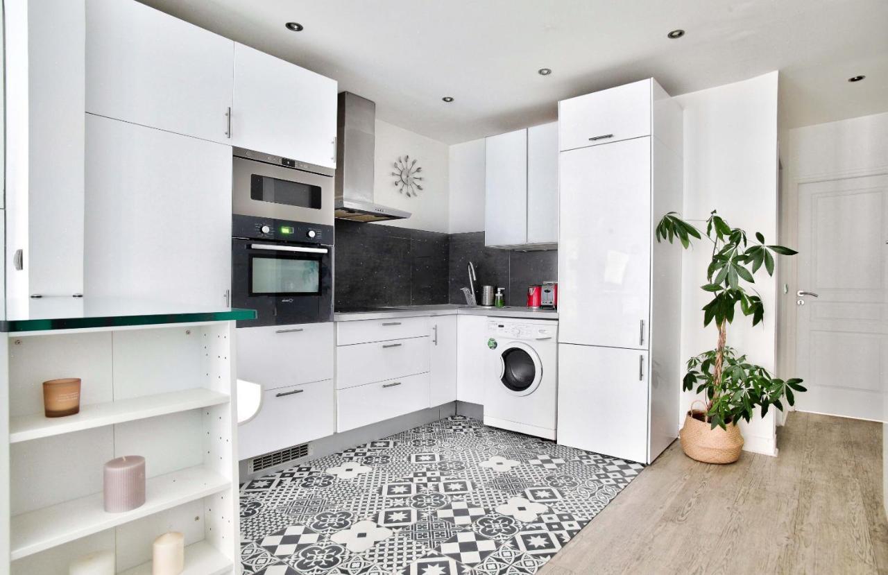 Appartement Quartier Tour Eiffel Free Netflix باريس المظهر الخارجي الصورة